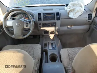 2008 Nissan Frontier SE with VIN 1N6AD06U28C401110, listed as a Copart auction lot 88165185 with 263,276 mi miles and Salvage title. Bid and sale history available at DreamBid. Image 8.