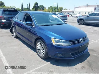2012 Volkswagen Jetta SEL with VIN 3VWLP7AJ7CM415565, listed as a IAAI auction lot 42733646 with Not provided miles and . Bid and sale history available at DreamBid. Image 1.