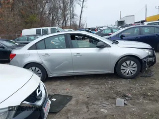2014 Chevrolet Cruze LS with VIN 1G1PA5SG6E7275673, listed as a IAAI auction lot 41817767 with 121,250 mi miles and . Bid and sale history available at DreamBid. Image 16.