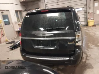 2016 Chrysler Town & Country Touring with VIN 2C4RC1BG1GR165957, listed as a IAAI auction lot 41937581 with 156,769 mi miles. Bid and sale history available at carsss.com. Image 17.