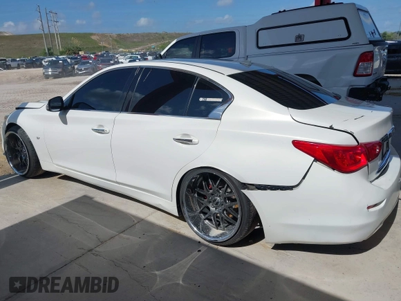 2014 Infiniti Q50 Premium with VIN JN1BV7AP4EM672032, listed as a IAAI auction lot 42339388 with 203,841 mi miles and . Bid and sale history available at DreamBid. Image 14.