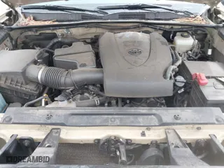 2020 Toyota Tacoma 4WD SR5 with VIN 3TMCZ5AN0LM340440, listed as a IAAI auction lot 41576373 with 98,843 mi miles. Bid and sale history available at carsss.com. Image 10.