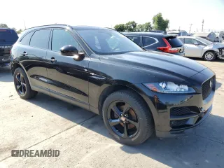 2018 Jaguar F-Pace 25t Premium with VIN SADCJ2FX0JA255130, listed as a Copart auction lot 63700125 with 68,931 mi miles and Clean title. Bid and sale history available at DreamBid. Image 4.