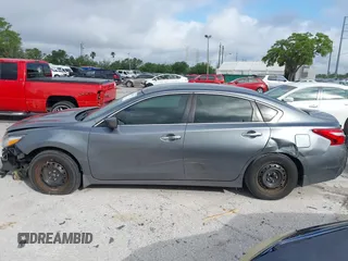2016 Nissan Altima SR with VIN 1N4AL3APXGC129614, listed as a IAAI auction lot 41914117 with 98,595 mi miles and . Bid and sale history available at carsss.com. Image 15.