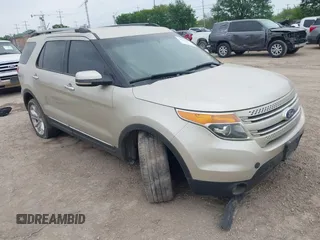 2011 Ford Explorer Limited z VIN 1FMHK7F83BGA79835, wystawiony jako IAAI lot #41944163 z przebiegiem 227 182 mil mil oraz . Historia ofert i sprzedaży dostępna na DreamBid. Obrazek 1.