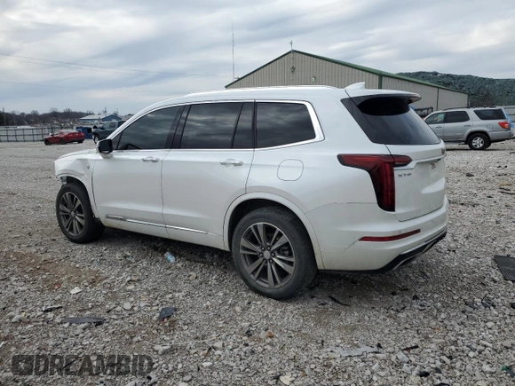 2021 Cadillac XT6 Premium Luxury z VIN 1GYKPCRS0MZ116319, wystawiony jako Copart lot #44315055 z przebiegiem 61 105 mil mil oraz Szkoda całkowita • Salvage title. Historia ofert i sprzedaży dostępna na DreamBid. Obrazek 2.