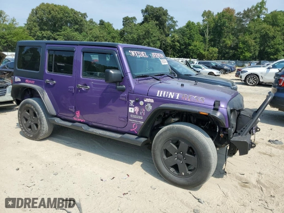 2018 Jeep Wrangler JK Unlimited Sport S with VIN 1C4BJWDGXJL911081, listed as a Copart auction lot 69205464 with 117,576 mi miles and Salvage Title. Bid and sale history available at carsss.com. Image 4.