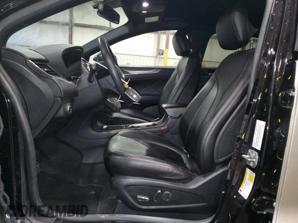 2019 Lincoln MKC Standard with VIN 5LMCJ1D96KUL47622, listed as a Copart auction lot 88429405 with 103,810 mi miles and Salvage Title. Bid and sale history available at carsss.com. Image 7.