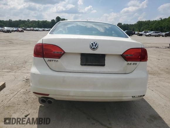 2012 Volkswagen Jetta SE z VIN 3VWBX7AJ3CM305737, wystawiony jako Copart lot #64066975 z przebiegiem 142 724 mil mil oraz Szkoda całkowita • Salvage title. Historia ofert i sprzedaży dostępna na DreamBid. Obrazek 6.