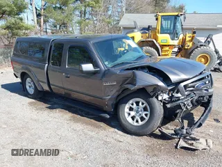 2011 Ford Ranger XLT with VIN 1FTLR4FE7BPA73728, listed as a IAAI auction lot 41827853 with 57,732 mi miles. Bid and sale history available at carsss.com. Image 1.