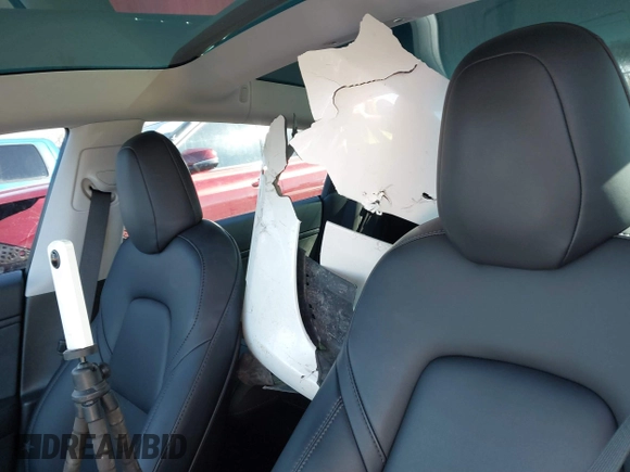 2020 Tesla Model 3 Long Range with VIN 5YJ3E1EB9LF735340, listed as a IAAI auction lot 41765919 with Not Provided miles. Bid and sale history available at carsss.com. Image 8.