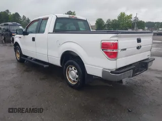 2011 Ford F-150 XL with VIN 1FTEX1CM3BFC86478, listed as a IAAI auction lot 42322433 with 136,171 mi miles and . Bid and sale history available at DreamBid. Image 3.