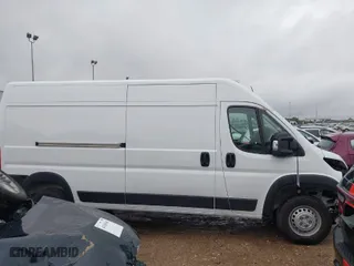 2025 Ram ProMaster Cargo Van Tradesman with VIN 3C6LRVDG3SE511551, listed as a IAAI auction lot 41558905 with 5,107 mi miles. Bid and sale history available at carsss.com. Image 14.