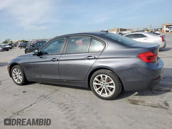 2018 BMW 3 Series 320i z VIN WBA8A9C55JAH14312, wystawiony jako Copart lot #49729535 z przebiegiem 54 867 mil mil oraz Czysty tytuł • Clean title. Historia ofert i sprzedaży dostępna na DreamBid. Obrazek 2.