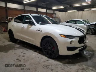 2022 Maserati Levante GT with VIN ZN661XUA1NX400262, listed as a Copart auction lot 76985893 with 8,614 mi miles. Bid and sale history available at carsss.com. Image 4.