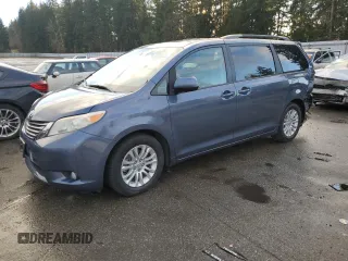 2014 Toyota Sienna XLE with VIN 5TDYK3DC6ES446435, listed as a Copart auction lot 85085274 with 0 mi miles and Salvage Title. Bid and sale history available at carsss.com. Image 1.