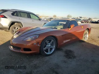 2007 Chevrolet Corvette z VIN 1G1YY36U375110988, wystawiony jako Copart lot #88572245 z przebiegiem 35 767 mil mil oraz Szkoda całkowita • Salvage title. Historia ofert i sprzedaży dostępna na DreamBid. Obrazek 1.