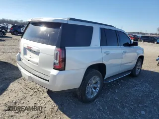 2017 GMC Yukon SLT with VIN 1GKS1BKC5HR337672, listed as a Copart auction lot 88647345 with 121,648 mi miles and Salvage Title. Bid and sale history available at carsss.com. Image 3.