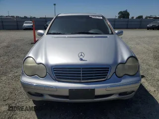 2002 Mercedes-Benz C 230/260/280/320 with VIN WDBRF64J72F265802, listed as a Copart auction lot 55890725 with Not Provided miles and Clean Title. Bid and sale history available at DreamBid. Image 5.