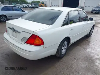 2002 Toyota Avalon XL with VIN 4T1BF28B72U217884, listed as a IAAI auction lot 42145482 with 195,960 mi miles and . Bid and sale history available at DreamBid. Image 4.