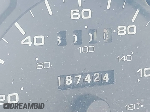 2002 Ford Taurus SE Standard with VIN 1FAFP53U02A215964, listed as a IAAI auction lot 42063534 with 187,424 mi miles and . Bid and sale history available at DreamBid. Image 7.