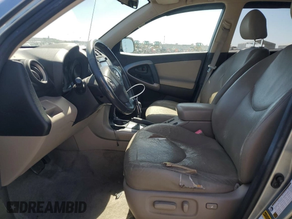 2008 Toyota RAV4 Limited with VIN JTMZD31V286074097, listed as a Copart auction lot 60571895 with 173,860 mi miles and Salvage title. Bid and sale history available at DreamBid. Image 7.
