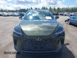 2024 Lexus RX 350h z VIN 2T2BBMCA2RC042215, wystawiony jako IAAI lot #42166002 z przebiegiem 20 341 mil mil oraz . Historia ofert i sprzedaży dostępna na DreamBid. Obrazek 13.