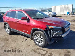 2016 Jeep Cherokee Latitude с VIN 1C4PJMCS0GW311029, выставлен на аукционе IAAI как лот 41669740 с пробегом 126 799 миль миль и . История ставок и продаж доступна на DreamBid. Изображение 1.