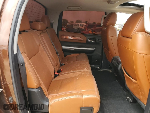 2015 Toyota Tundra Platinum z VIN 5TFAW5F11FX434086, wystawiony jako Copart lot #51345655 z przebiegiem 160 462 mil mil oraz Czysty tytuł • Clean title. Historia ofert i sprzedaży dostępna na DreamBid. Obrazek 10.