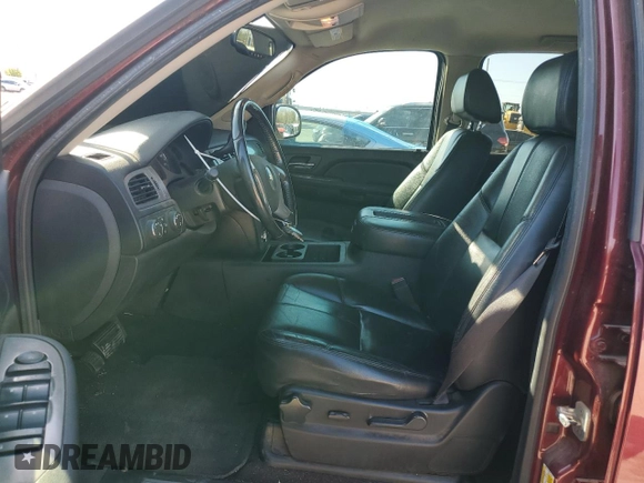 2008 Chevrolet Avalanche LTZ with VIN 3GNFK12398G141598, listed as a Copart auction lot 74060954 with 191,602 mi miles and Salvage Title. Bid and sale history available at carsss.com. Image 7.