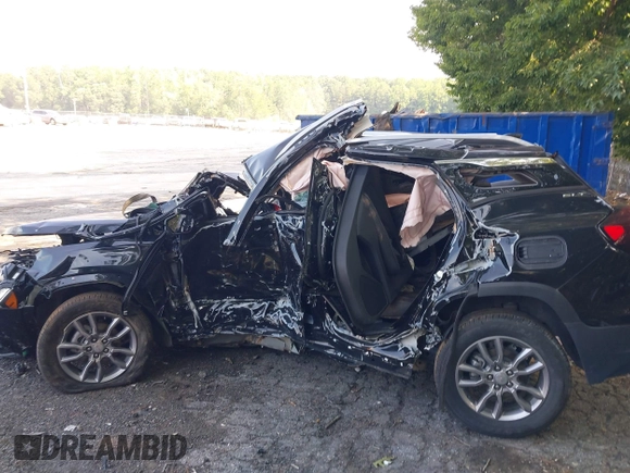 2022 GMC Terrain SLT z VIN 3GKALPEV2NL159481, wystawiony jako IAAI lot #42661964 z przebiegiem Nie podano mil oraz . Historia ofert i sprzedaży dostępna na DreamBid. Obrazek 13.