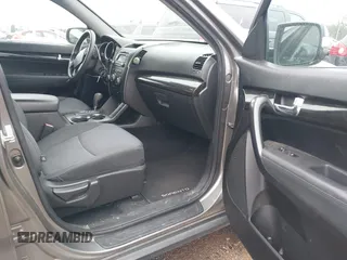 2012 Kia Sorento LX with VIN 5XYKTDA21CG244973, listed as a IAAI auction lot 41268549 with 211,858 mi miles. Bid and sale history available at carsss.com. Image 5.