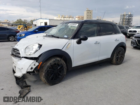 2015 MINI Countryman with VIN WMWZB3C5XFWR44448, listed as a Copart auction lot 44999055 with Not Provided miles and Salvage Title. Bid and sale history available at DreamBid. Image 1.