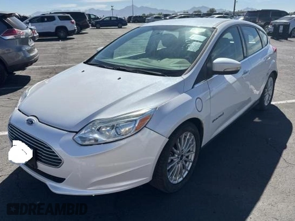 2014 Ford Focus Electric z VIN 1FADP3R41EL306186, wystawiony jako Copart lot #78071714 z przebiegiem 46 632 mil mil oraz Czysty tytuł • Clean title. Historia ofert i sprzedaży dostępna na DreamBid. Obrazek 2.