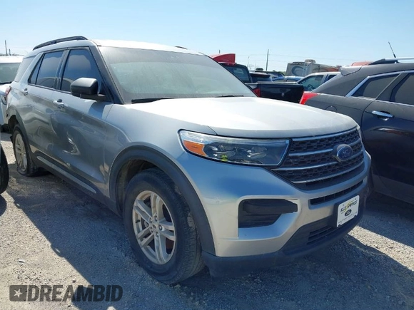 2021 Ford Explorer XLT with VIN 1FMSK7DH3MGA62769, listed as a IAAI auction lot 41218906 with 122,139 mi miles. Bid and sale history available at carsss.com. Image 1.