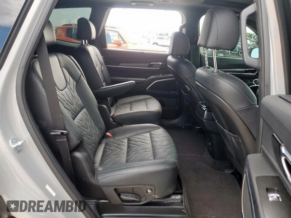 2023 Kia Telluride SX X-Line with VIN 5XYP5DGC1PG400127, listed as a Copart auction lot 62950045 with 23,443 mi miles and Salvage title. Bid and sale history available at DreamBid. Image 11.