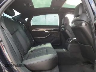 2020 Audi S8 z VIN WAU8SAF82LN003857, wystawiony jako Copart lot #56081794 z przebiegiem 11 298 mil mil oraz Szkody całkowita. Historia ofert i sprzedaży dostępna na DreamBid. Obrazek 10.