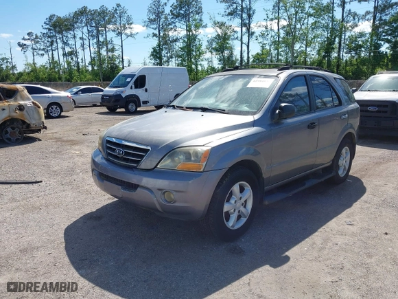 2007 Kia Sorento EX with VIN KNDJD736275689232, listed as a IAAI auction lot 41984030 with 217,065 mi miles. Bid and sale history available at carsss.com. Image 2.