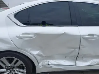 2021 Lexus IS 300 z VIN JTHCA1D27M5115858, wystawiony jako IAAI lot #42131418 z przebiegiem 17 069 mil mil oraz . Historia ofert i sprzedaży dostępna na DreamBid. Obrazek 19.