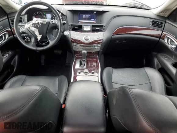 2018 Infiniti Q70 Luxe with VIN JN1BY1AR5JM220722, listed as a Copart auction lot 83309374 with 67,543 mi miles and Salvage title. Bid and sale history available at DreamBid. Image 8.