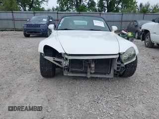 2000 Honda S2000 с VIN JHMAP1146YT004909, выставлен на аукционе IAAI как лот 42363959 с пробегом 182 011 миль миль и . История ставок и продаж доступна на DreamBid. Изображение 6.