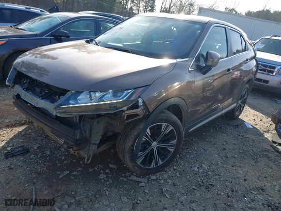 2018 Mitsubishi Eclipse Cross SE with VIN JA4AT5AA9JZ041833, listed as a IAAI auction lot 41297495 with 72772 miles. Bid and sale history available at carsss.com. Image 17.