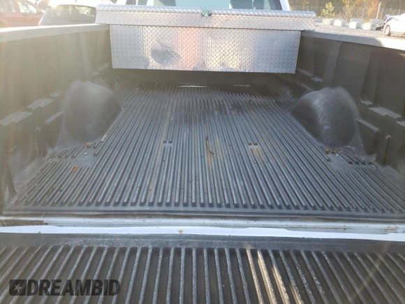 2009 Ford F-150 XL z VIN 1FTRF14W49KA82830, wystawiony jako Copart lot #78040624 z przebiegiem 58 364 mil mil oraz Nie do naprawy • Non repairable. Historia ofert i sprzedaży dostępna na DreamBid. Obrazek 10.