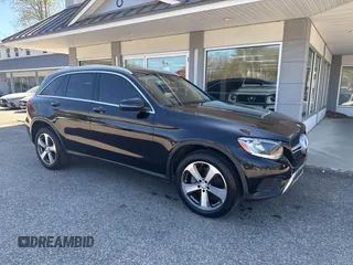 2016 Mercedes-Benz GLC with VIN WDC0G4JB8GF092625, listed as a IAAI auction lot 42171677 with 110,332 mi miles. Bid and sale history available at carsss.com. Image 1.