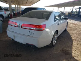 2012 Lincoln MKZ Hybrid with VIN 3LNDL2L36CR837071, listed as a IAAI auction lot 40582663 with 117,272 mi miles and . Bid and sale history available at DreamBid. Image 4.