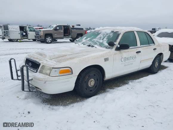 2009 Ford Police Interceptor with VIN 2FAHP71V39X121711, listed as a IAAI auction lot 41481811 with 131,173 mi miles. Bid and sale history available at carsss.com. Image 17.