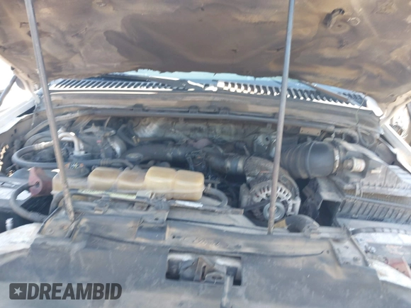 2001 Ford Super Duty F-250 XL with VIN 1FTNX20F91EB78284, listed as a IAAI auction lot 41480709 with 360,885 mi miles. Bid and sale history available at carsss.com. Image 10.