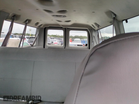 2007 Ford Econoline Passenger XL with VIN 1FBNE31LX7DB35852, listed as a Copart auction lot 74790324 with Not Provided miles and Non Repairable. Bid and sale history available at carsss.com. Image 10.