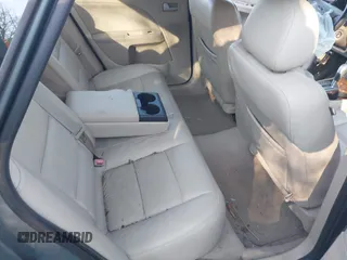 2006 Ford Five Hundred SEL с VIN 1FAHP24166G119142, выставлен на аукционе IAAI как лот 41100131 с пробегом Не указан миль и . История ставок и продаж доступна на DreamBid. Изображение 8.