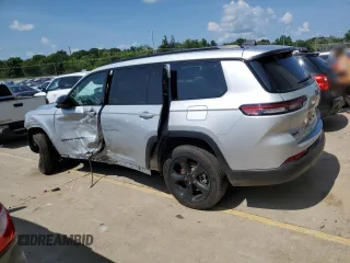 2024 Jeep Grand Cherokee Limited with VIN 1C4RJKBG1R8624639, listed as a Copart auction lot 61496635 with 4,562 mi miles and Salvage title. Bid and sale history available at DreamBid. Image 2.